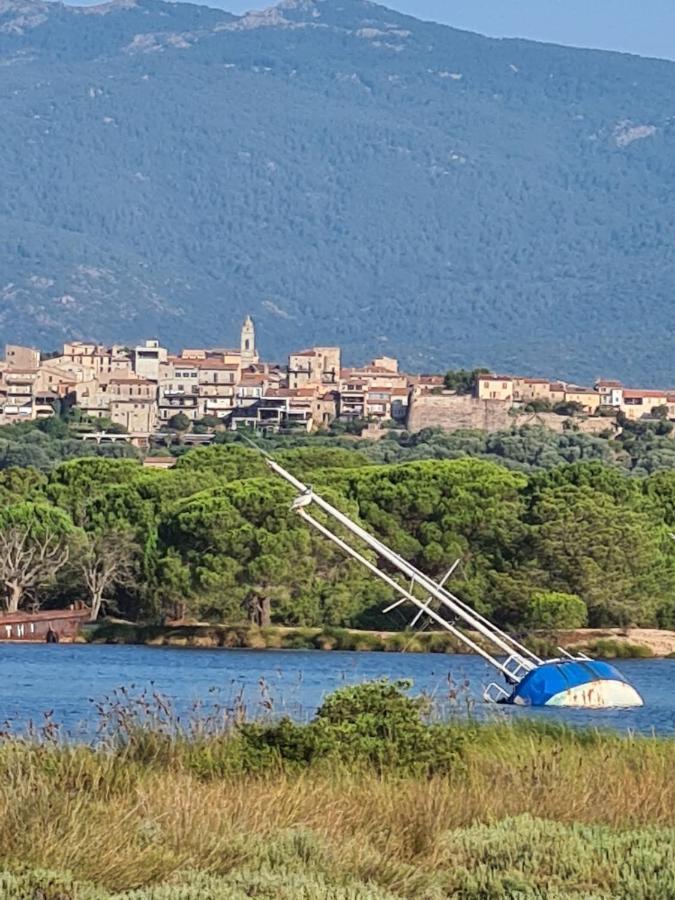 Casetta Bianca Porto Vecchio Esterno foto