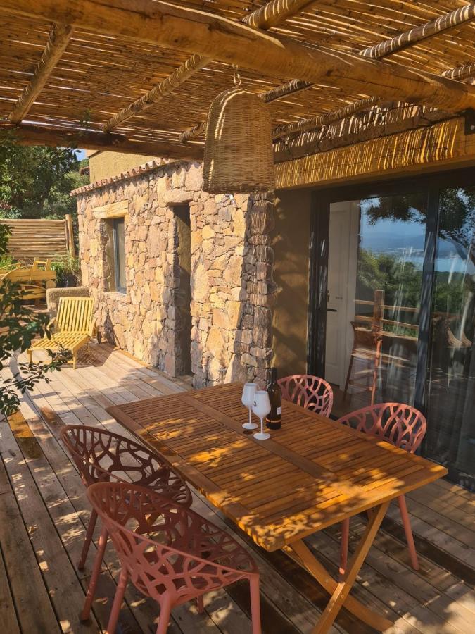 Casetta Bianca Porto Vecchio Esterno foto